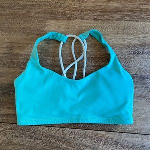 EUC, teal lululemon free to be sports bra. Size 2